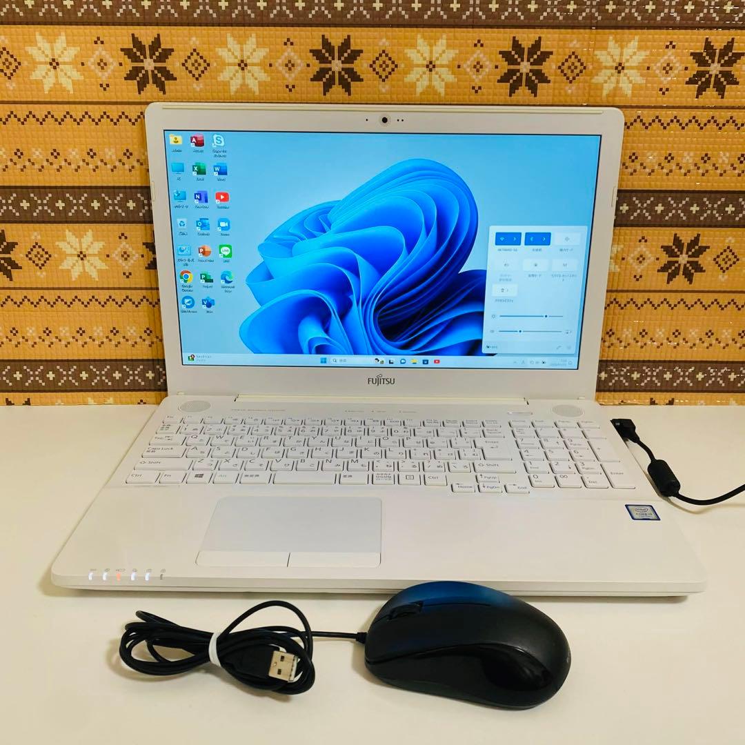 Y55 富士通ノートパソコンSSD第7世代Windows11オフィス2024付き - メルカリ