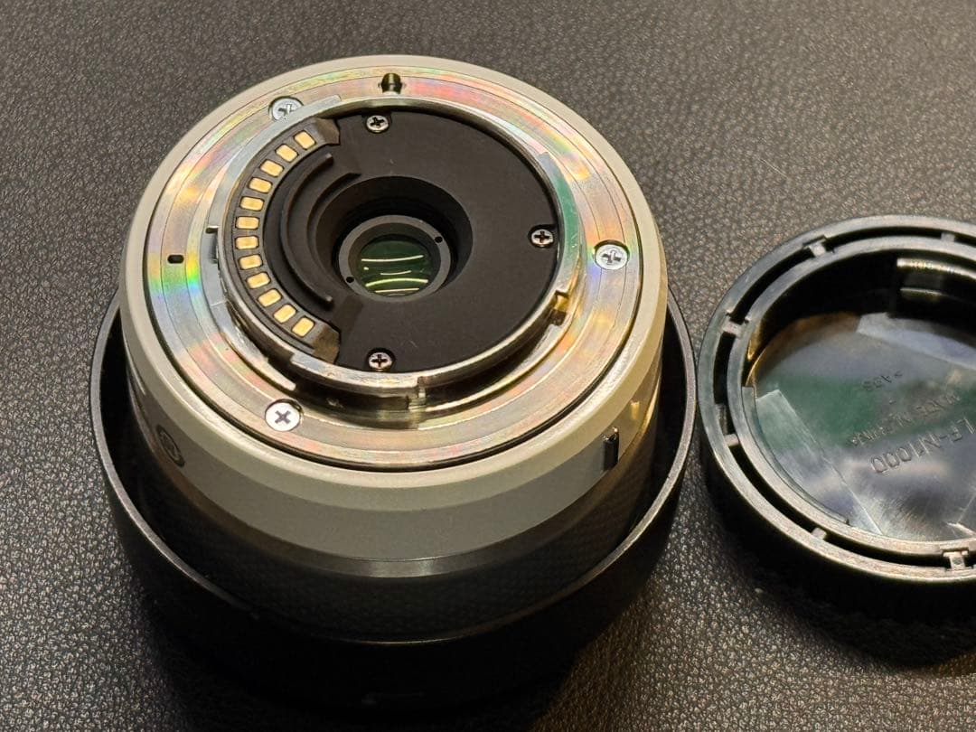 1 NIKKOR VR 10-30mm f/3.5-5.6 白 純正フード付き