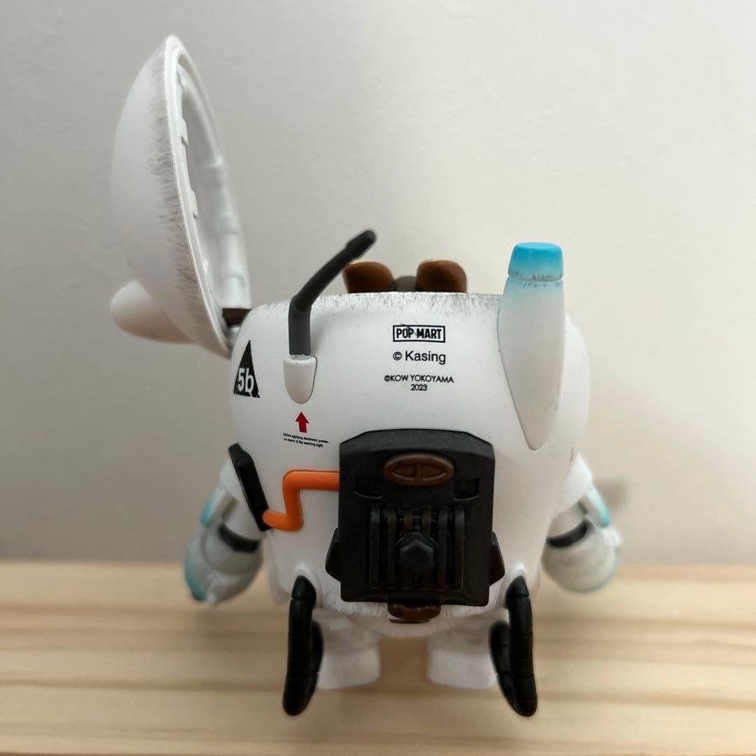 ラブブ the Monster ´s ロボット POP MART正規品 - メルカリ