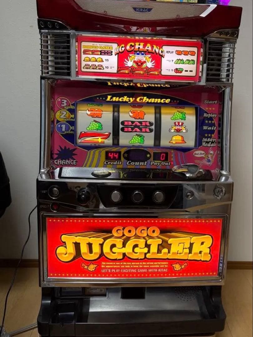 パチスロ実機 ゴーゴージャグラー 5号機 不要機付き 楽天市場】ゴーゴージャグラー（GOGOジャグラー）メダル不要装置