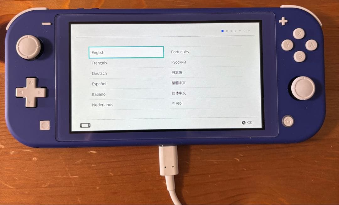 【ジャンク品/動作確認済み】Switch Lite青 Nintendo Switch Lite 青 充電器付き ジャンク品 - メルカリ