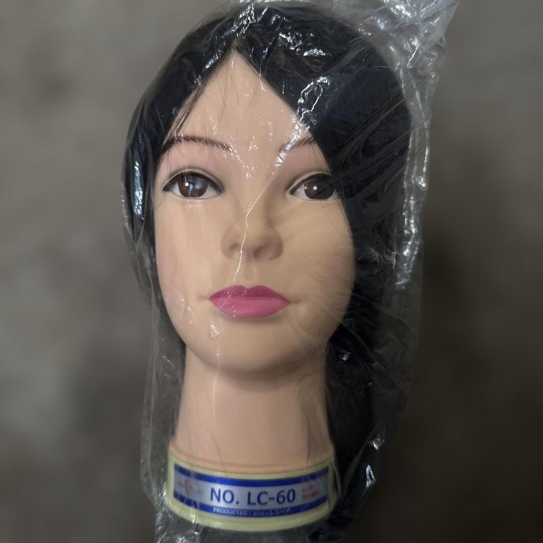 ブラックウィッグ LC-60レジーナカットウィッグレイヤーカット練習用
