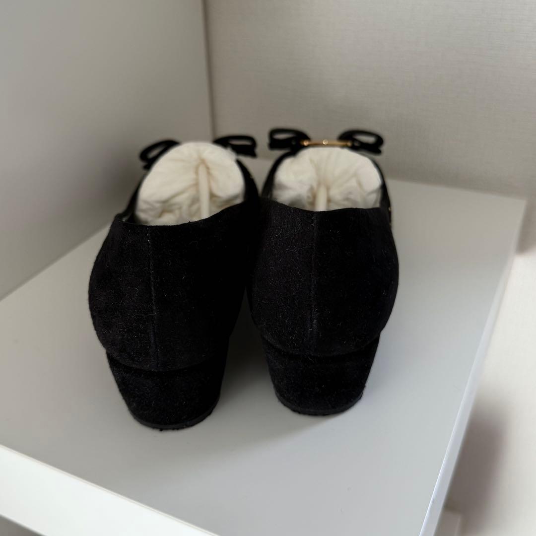 Ferragamo VARA スタッズ パンプス 22.5cm