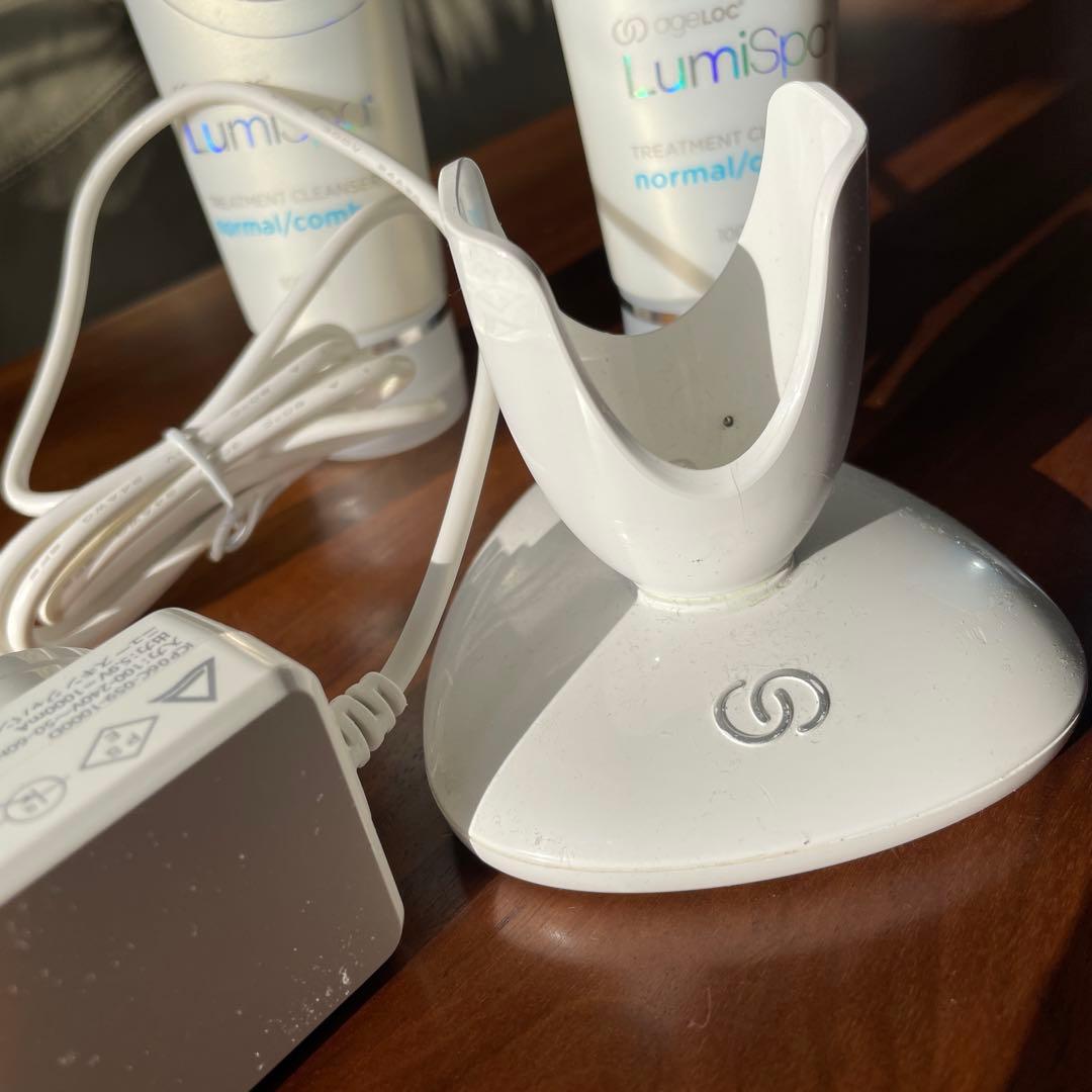 ニュースキン ルミスパ充電器 - メルカリ