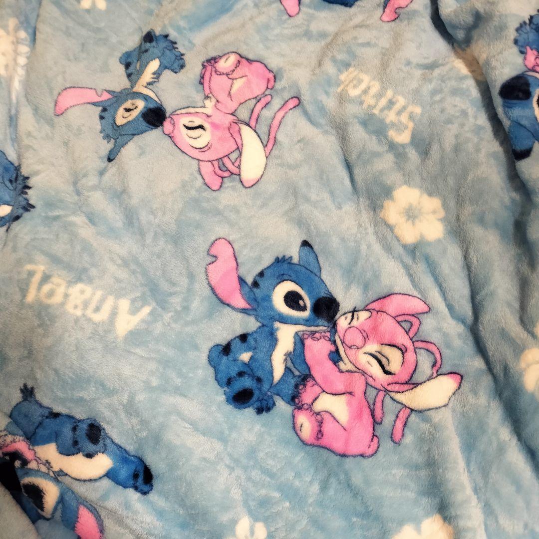 スティッチ コストコ 特大ぬいぐるみ（ブランケット入り） - メルカリ