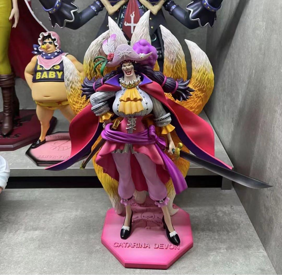 ワンピース カタリーナ・デボン ガレージキット ガレキ スタチュー②