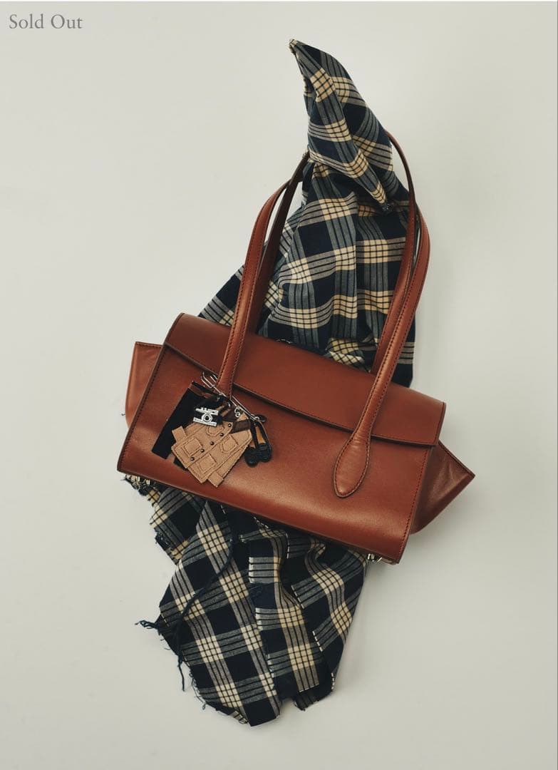 新品】ロンハーマン別注 アンヌマリー ヘルケス ジャケット&カメラブローチ