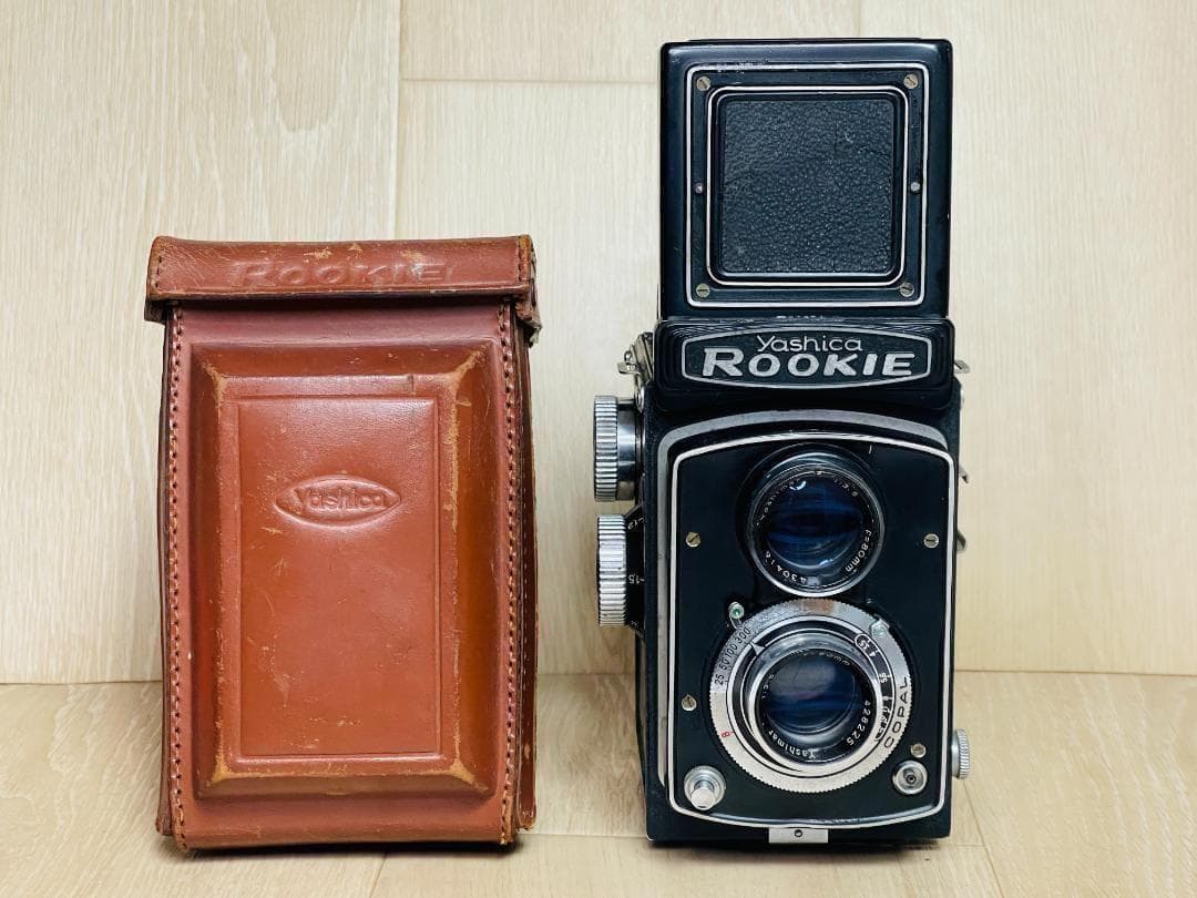 昭和レトロ】Yashica Rookie 二眼レフカメラ 動作確認済み - メルカリ