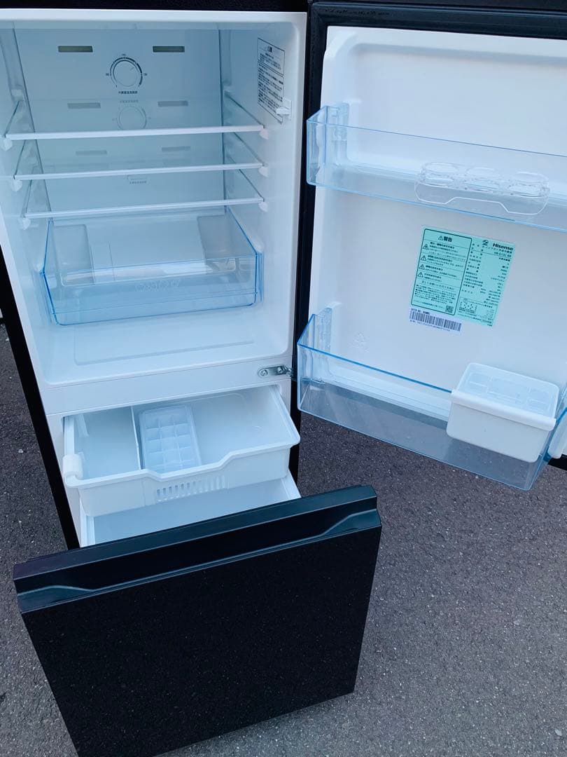 新生活応援✨2024年製✨ハイセンス135L 冷蔵庫✨極美品✨ガラス扉