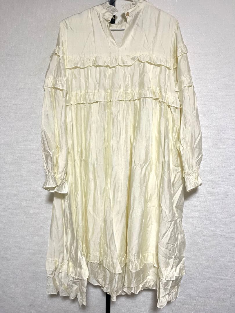 TNEWTIES ダイニングテーブルの下に隠れてるの通販はau PAY マーケット