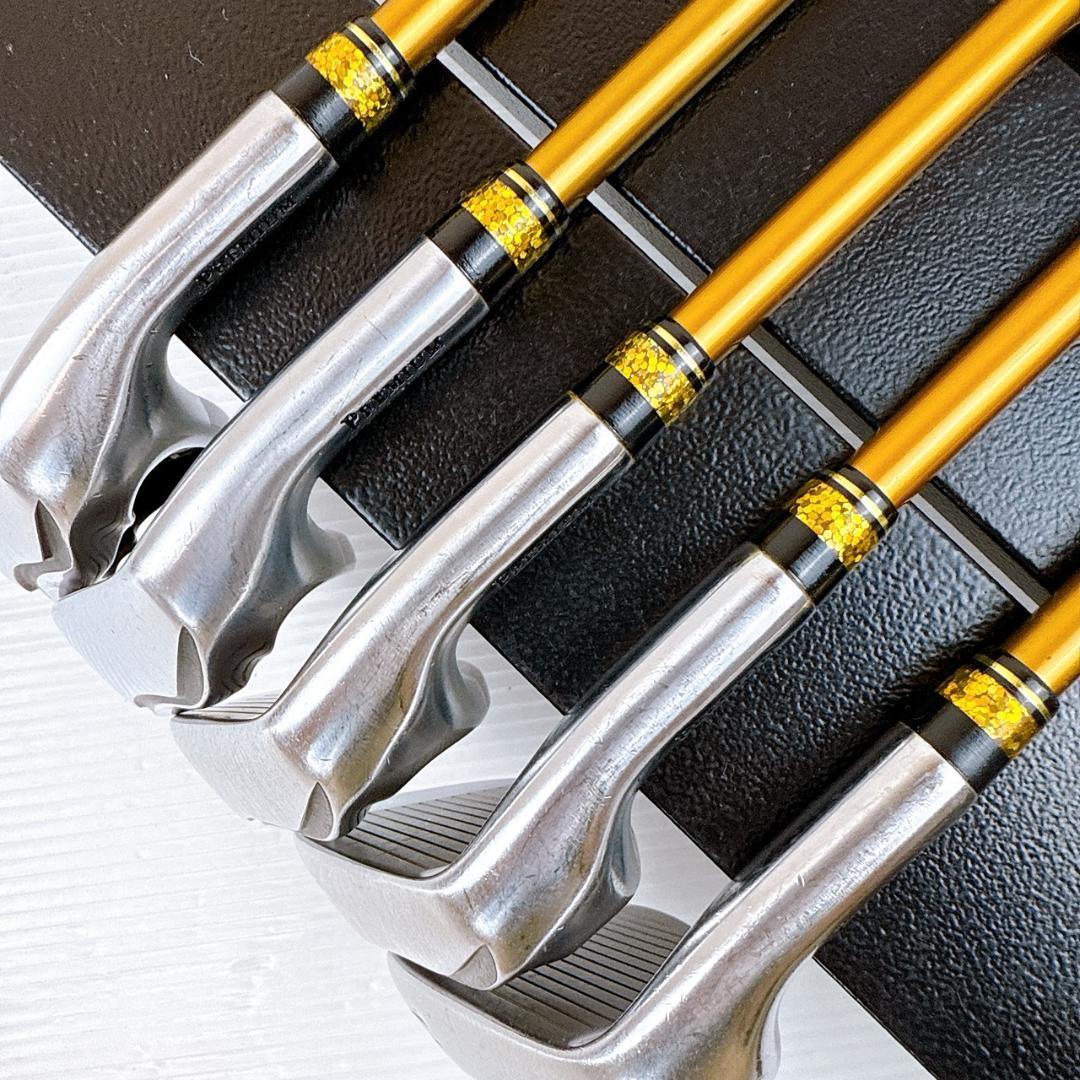 本間睦（ホンマムツミ） MH626 アイアンセット 5本 純正カーボン（R）