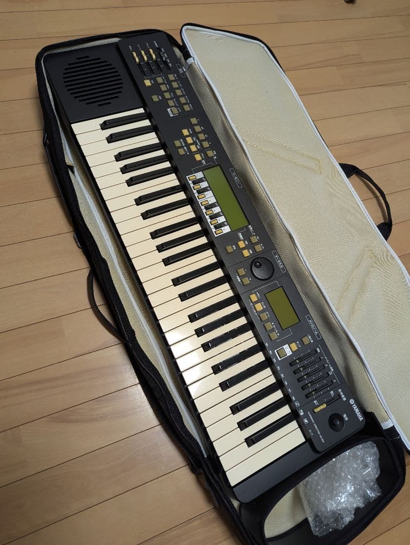 YAMAHA　ハーモニーディレクター　HD200 HD-200 - Features - Harmony Director - Brass & Woodwinds - Musical