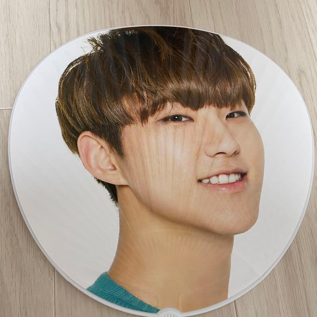 seventeen セブチ ホシ HOSHI うちわ 団扇 セット - メルカリ