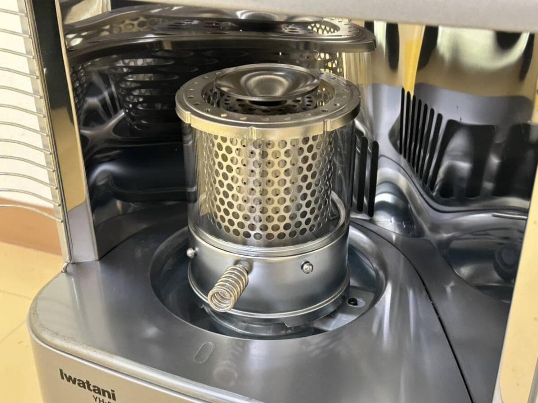 美品Iwatani イワタニ 自然通気形開放式石油ストーブ YH-24 - メルカリ