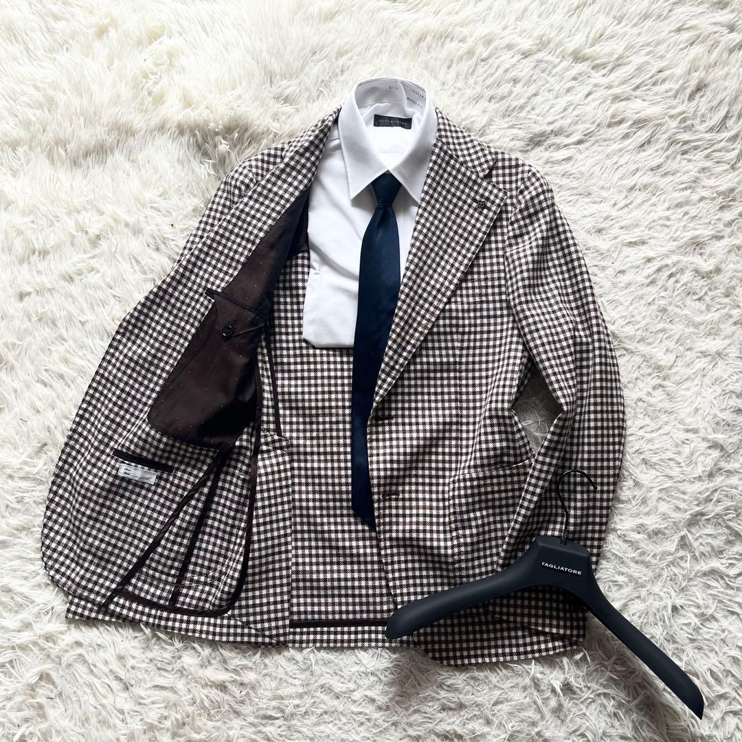 <極美品>TAGLIATORE ピーノレラリオ ウールシルク ジャケット 48 極美品>TAGLIATORE ピーノレラリオ ウールシルク ジャケット 48 - メルカリ