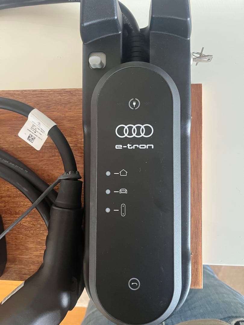 司*馬様 e-toron charging kit pulus 8kw充電器 - メルカリ