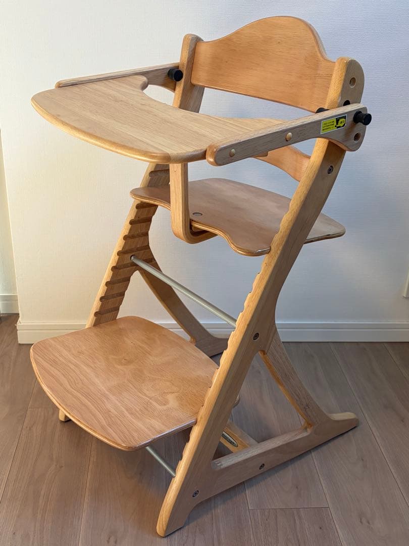 すくすくチェアスリムプラス（テーブル、ガード付き - メルカリ