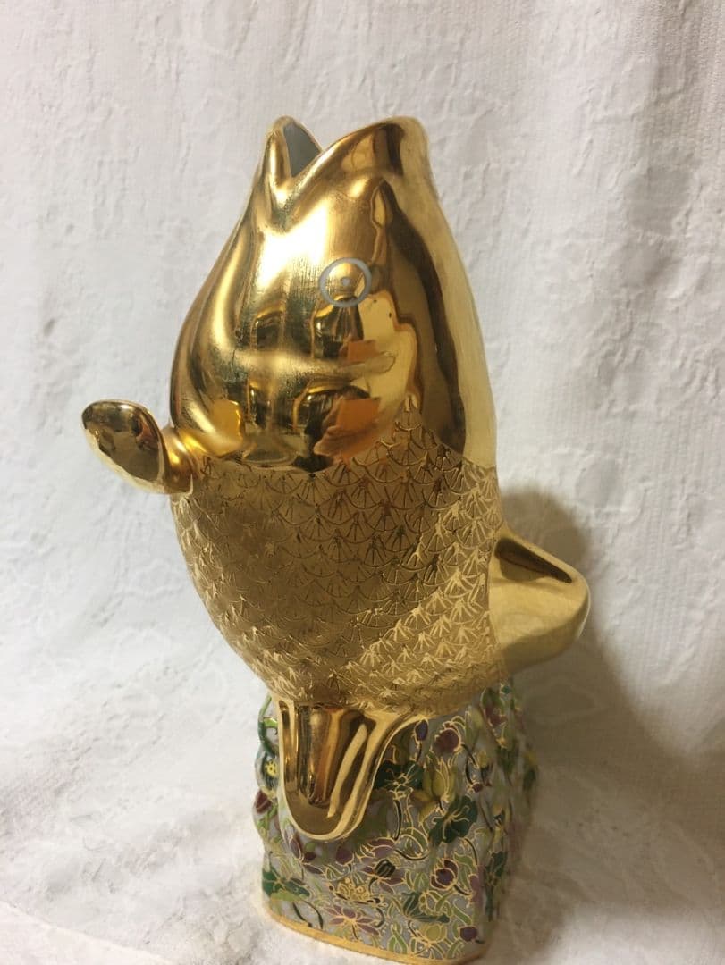 リキ(要プロフ確認)様専用 ベンジャロン焼き タイ製 鯉の置物 花瓶 蓋