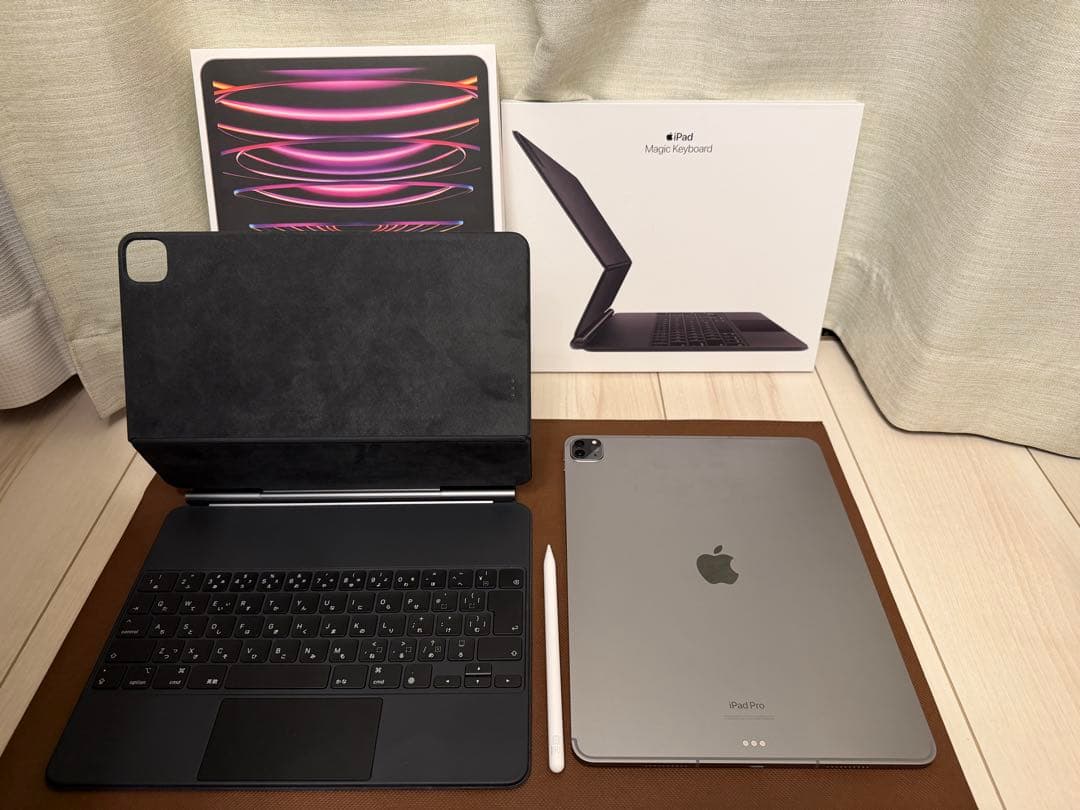 3点セットiPadPro12.9第6世代256GBセルラー&純正キーボード&ペン Apple iPad Pro 12.9インチ 第6世代 Wi-Fi 256GB 2022年秋モデル 価格