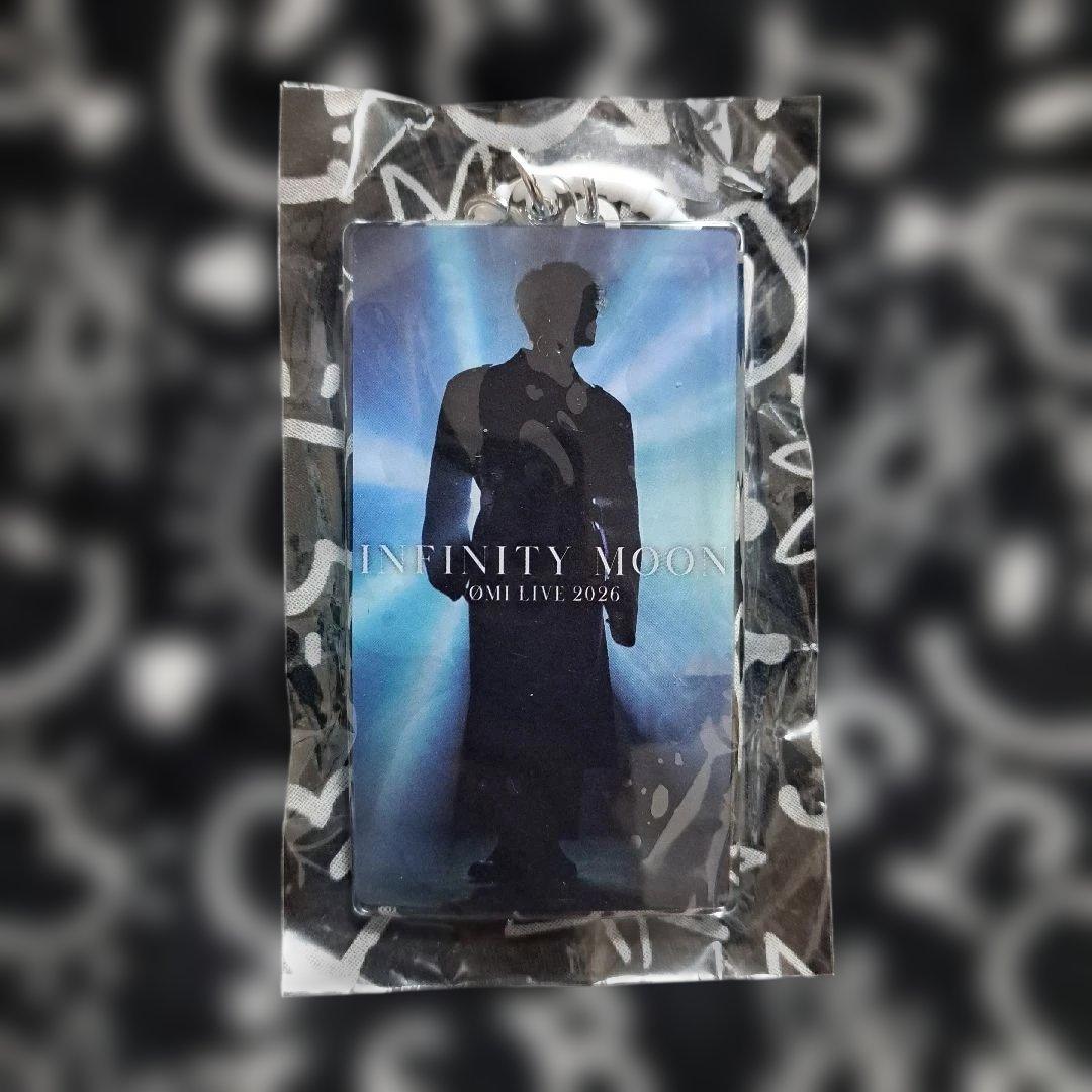 ØMI 登坂広臣 ”INFINITY MOON” 3連キーホルダー - メルカリ