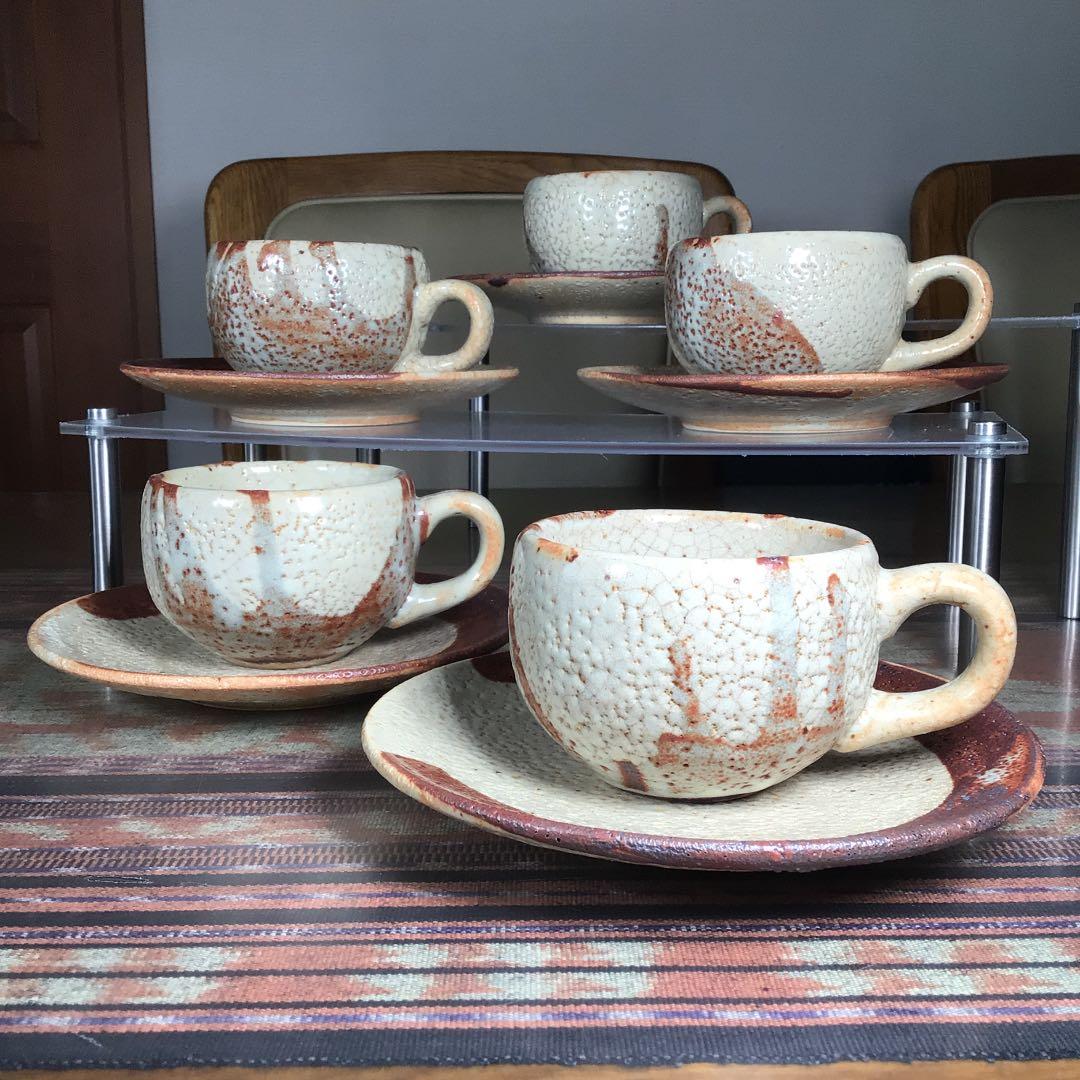 冬うー特価』 志野焼 北山窯 カップ&ソーサー 5客 - メルカリ