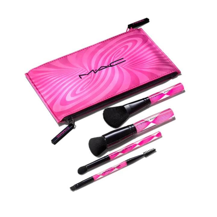 M・A・C メイクブラシ          新品未使用です！！ 171S スムースエッジ オールオーバー フェイス ブラシ | マック MAC