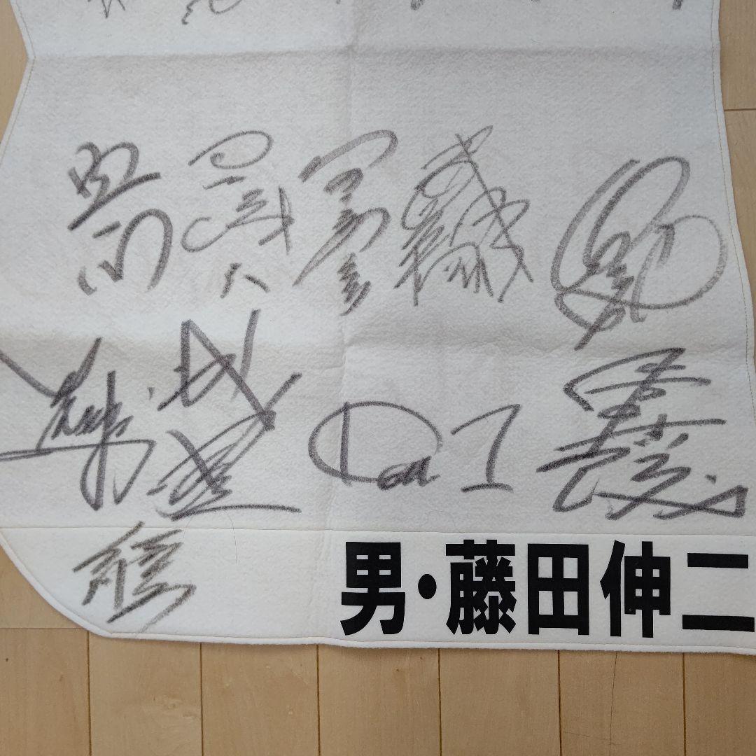 交渉あり】JRA騎手25名サイン【入手不可非売品1点物】