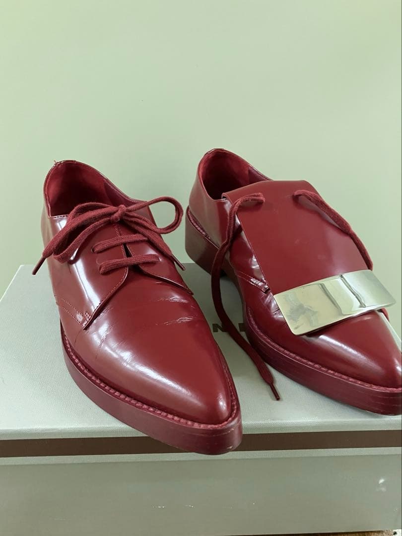 MARNI】RED メタルプレート キルトタン Oxford SHOES - メルカリ