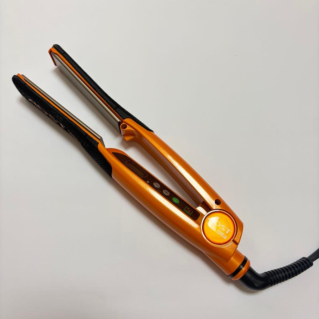 2025年製】アドストADST Premium DS2 ストレートヘアアイロン - メルカリ