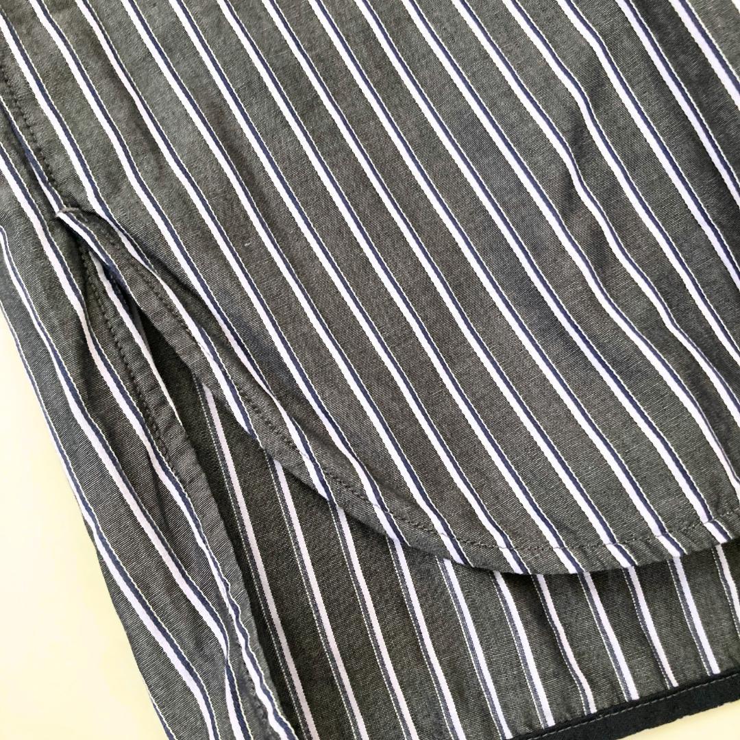 ティッカ TICCA SOMELOS バックスリットストライプシャツ ネイビー