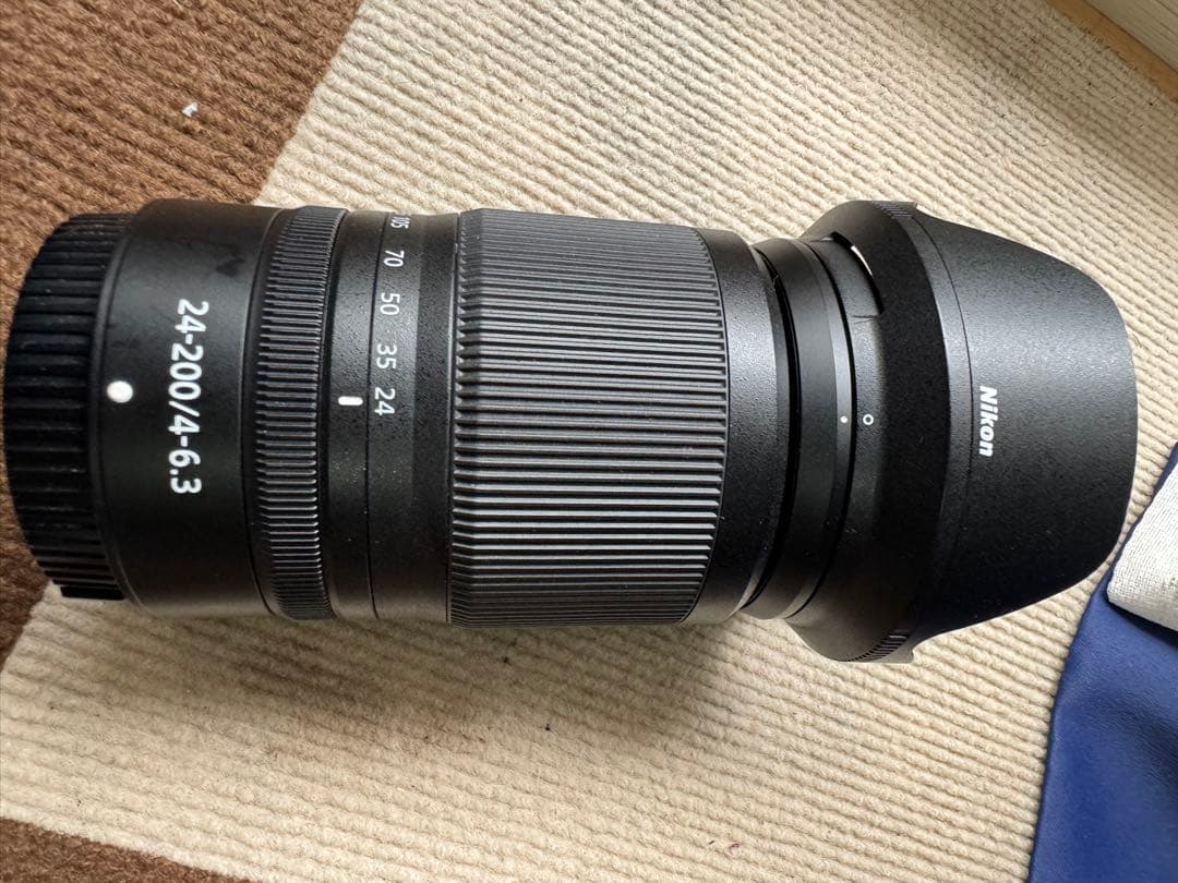 Nikon 24-200mm f/4-6.3 レンズ