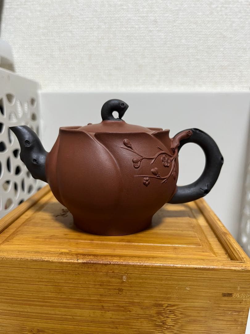 中国茶器 朱建偉 紫砂大師 双色梅花 紫砂壺 紫泥 紫砂 朱泥 宜興