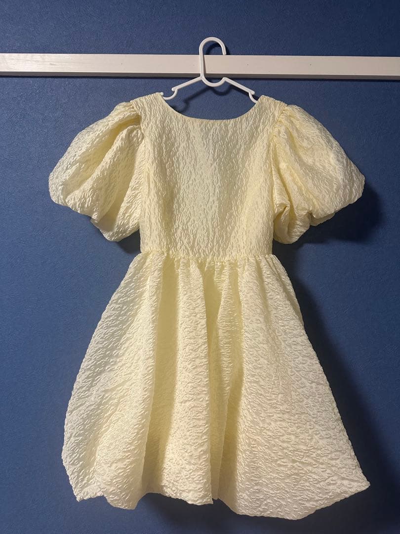 treat ürself】バルーンフラワー ジャカード ワンピース イエロー