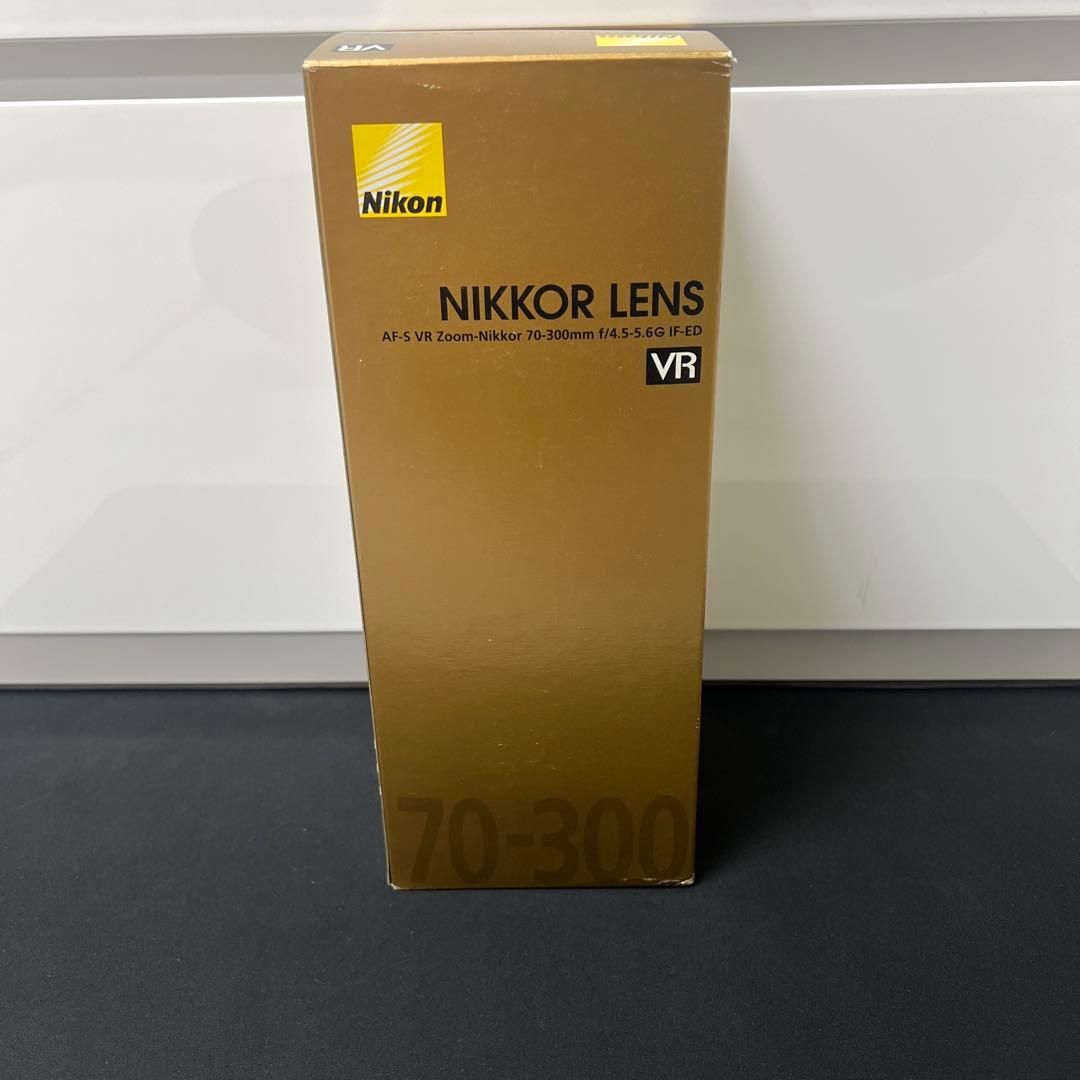 【美品】NIKON AF-S 70-300mm f/4.5-5.6 VR