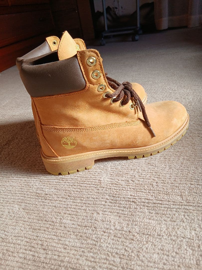 Timberland ベージュ スエード ハイカットブーツ
