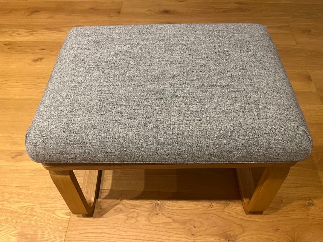 【無印良品】 リビングでもダイニングでもつかえるベンチ・２・オーク材 リビングでもダイニングでもつかえるベンチ・2・オーク材 | 無印良品