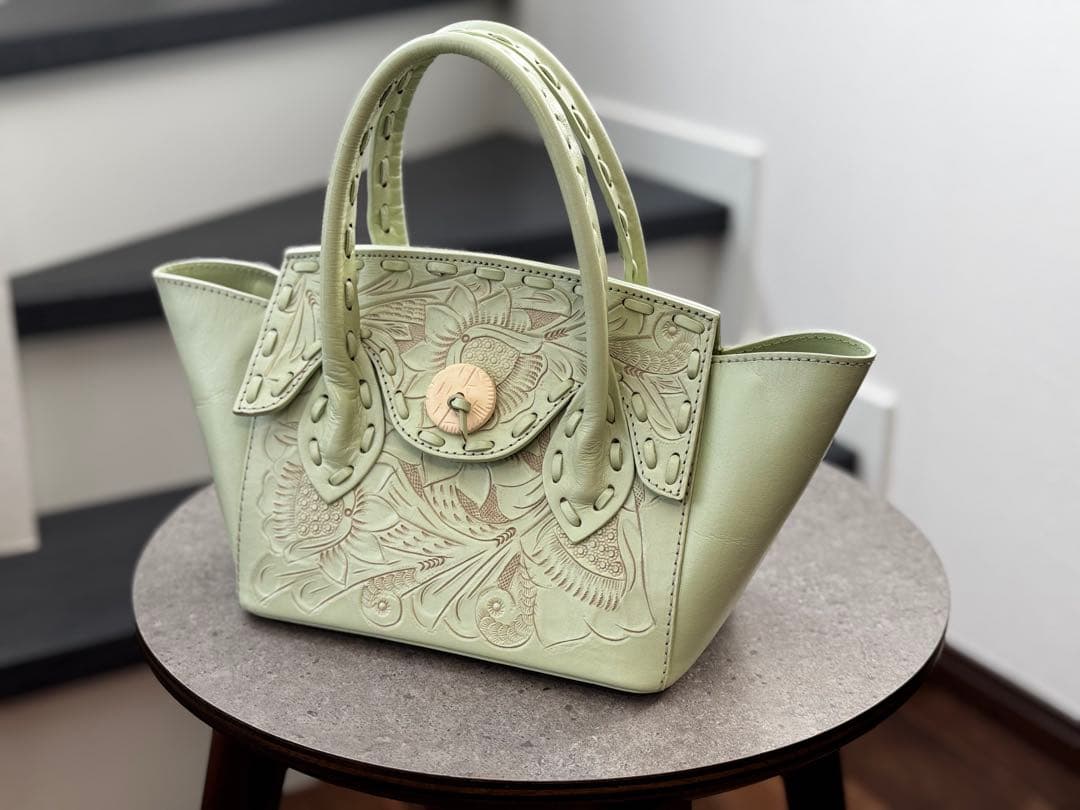 CARVING TRIBES カービングトライブス ミニセリア 2WAY 中古・古着通販】Carving Tribes (カービングトライブス) Mini Maestra