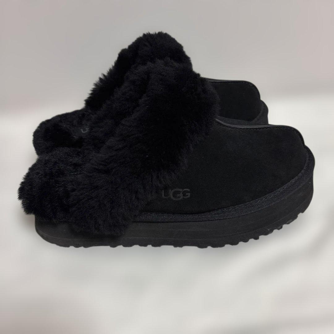 綺麗♡UGG 黒 スエード ファー付き クロッグ サンダル サボ アグ 24