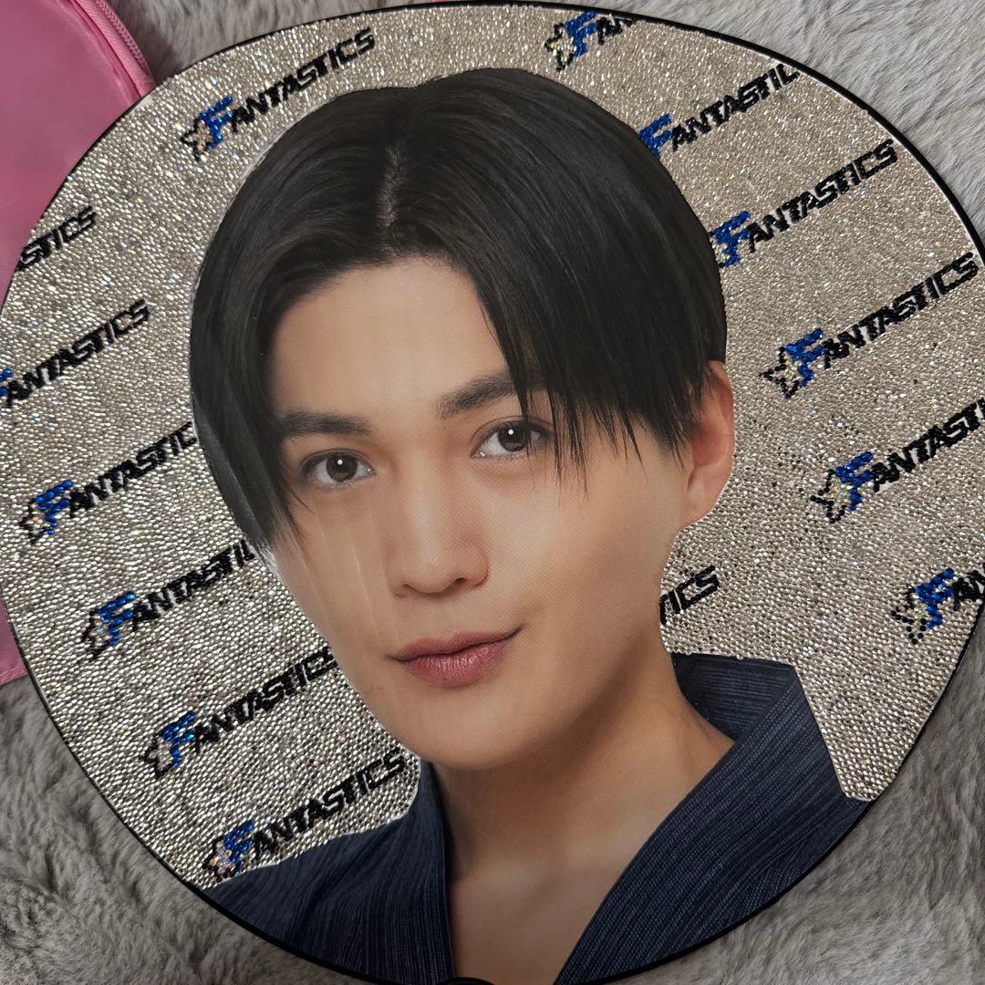 FANTASTICS うちわ 八木勇征 居酒屋えぐざいる カバー付 - メルカリ