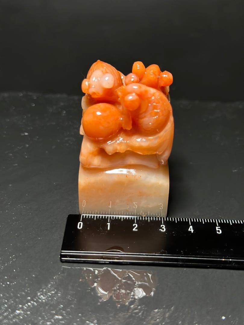 22ラオス石　金魚　桃花凍石　美材篆刻高級印材　落款　書道　雅号　展示会　箱付き 22ラオス石金魚桃花凍石美材篆刻高級印材落款書道雅号展示会箱付き-神