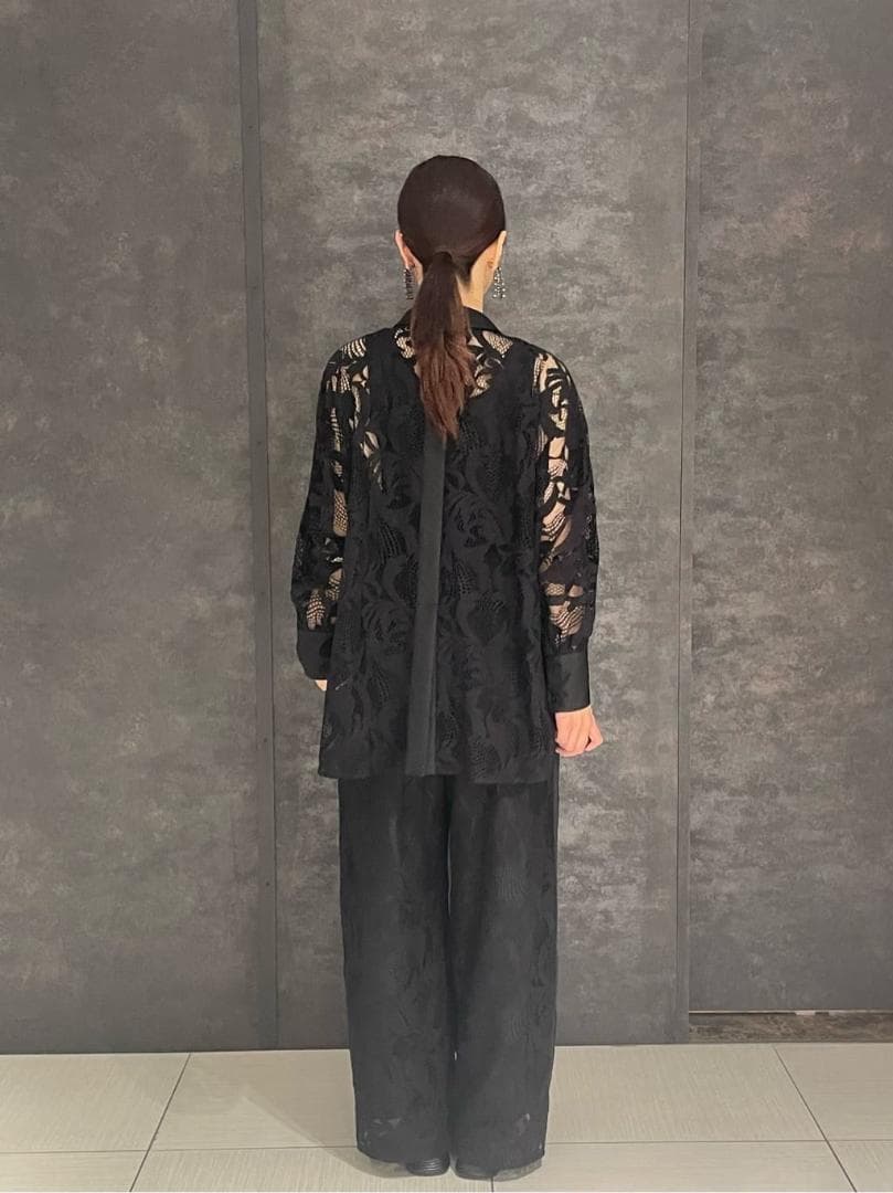 ADORE 57,200円24S/S ボタニカルレースブラウス black