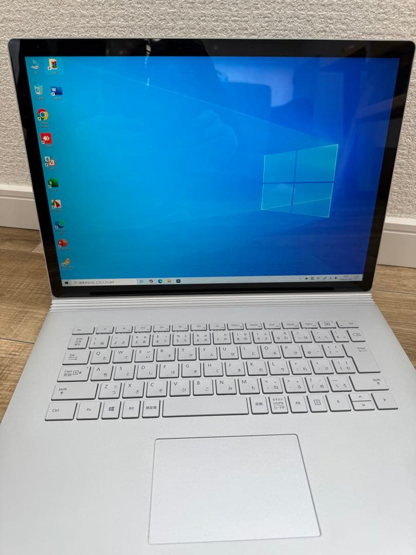 ハイスペック！surface book 2 訳あり価格！メルカリ最安値！