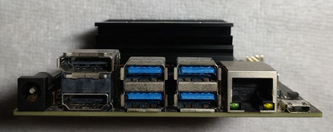 動作品 NVIDIA Jetson Nano 開発者キット B01 P3450 - メルカリ