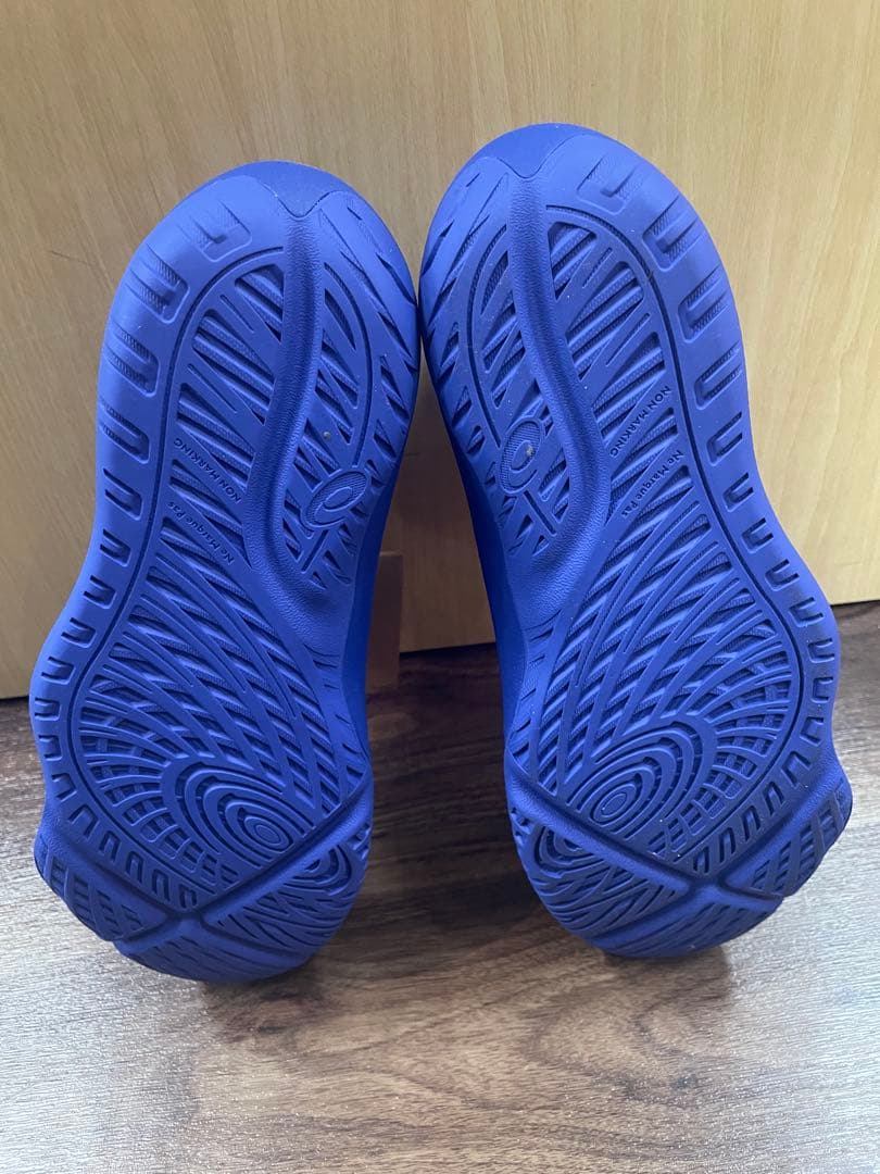 シューズ(男性用) UNPRE ARS 3 26.0cm