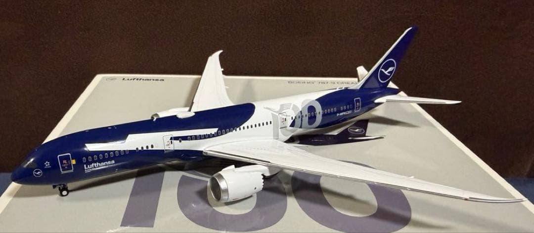 ルフトハンザ航空 B787-9 特別塗装 1/400 飛行機模型 - メルカリ