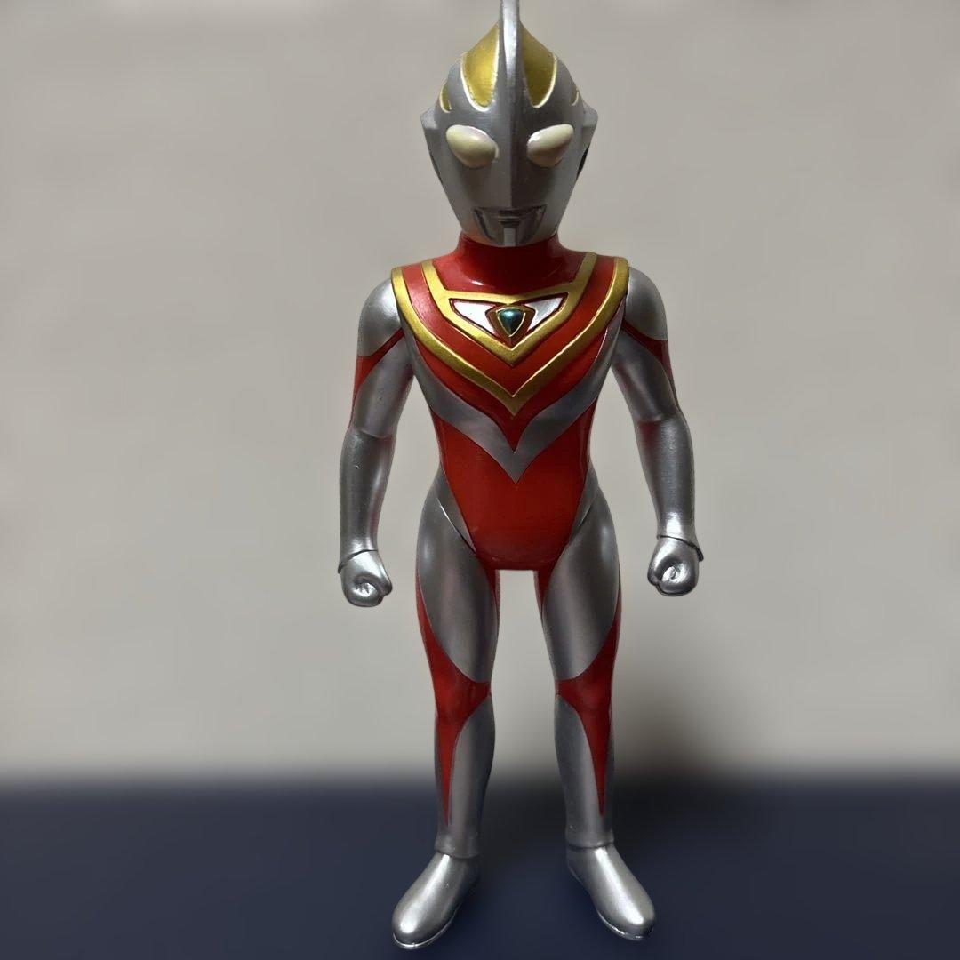 ブルマァク ウルトラマンガイア 新造型 スタンダード ソフビ - メルカリ