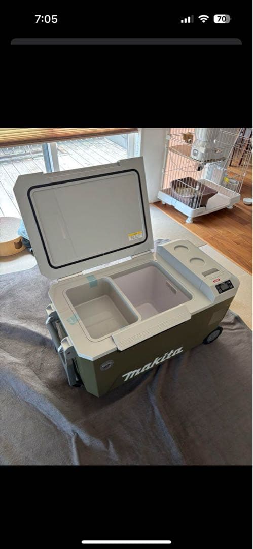 マキタ 充電式保冷温庫 モデルCW002G 容量50L CW002G | 株式会社マキタ