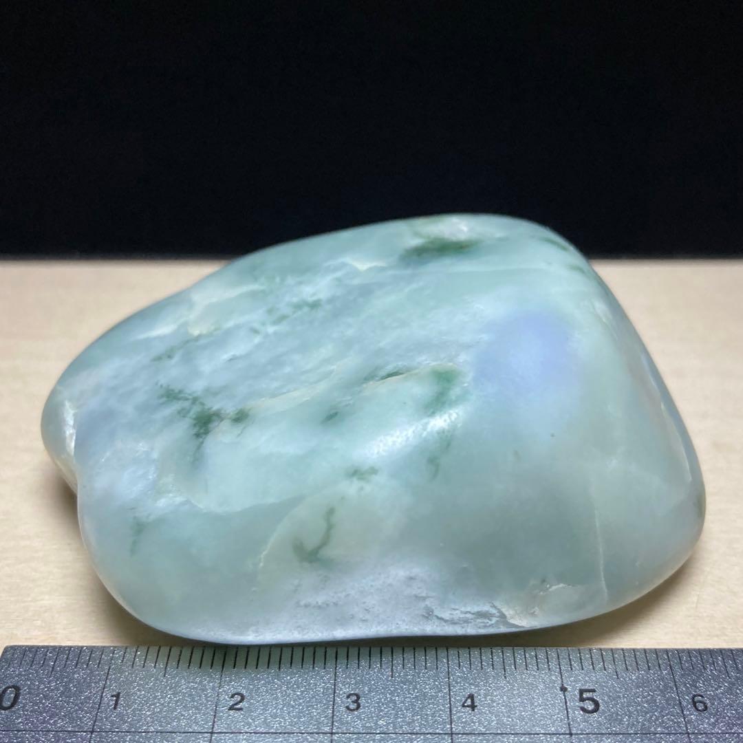 【専用品】糸魚川翡翠　氷質 翡翠　ラベンダー入り　原石　174.8ｇ