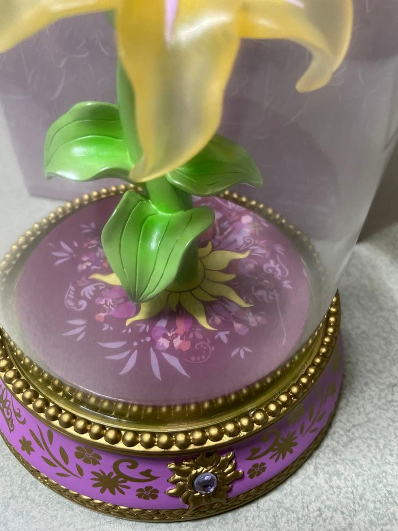 ラプンツェル 10周年 ストア限定 魔法の花 LEDライト - メルカリ