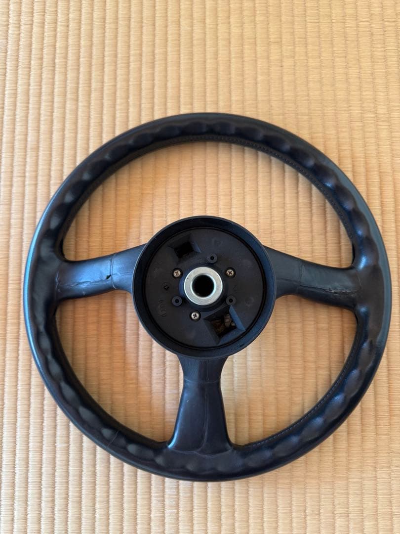 スカイラインBNR32GT-R前期 3本スポーク ステアリング 本体 - パーツ高価